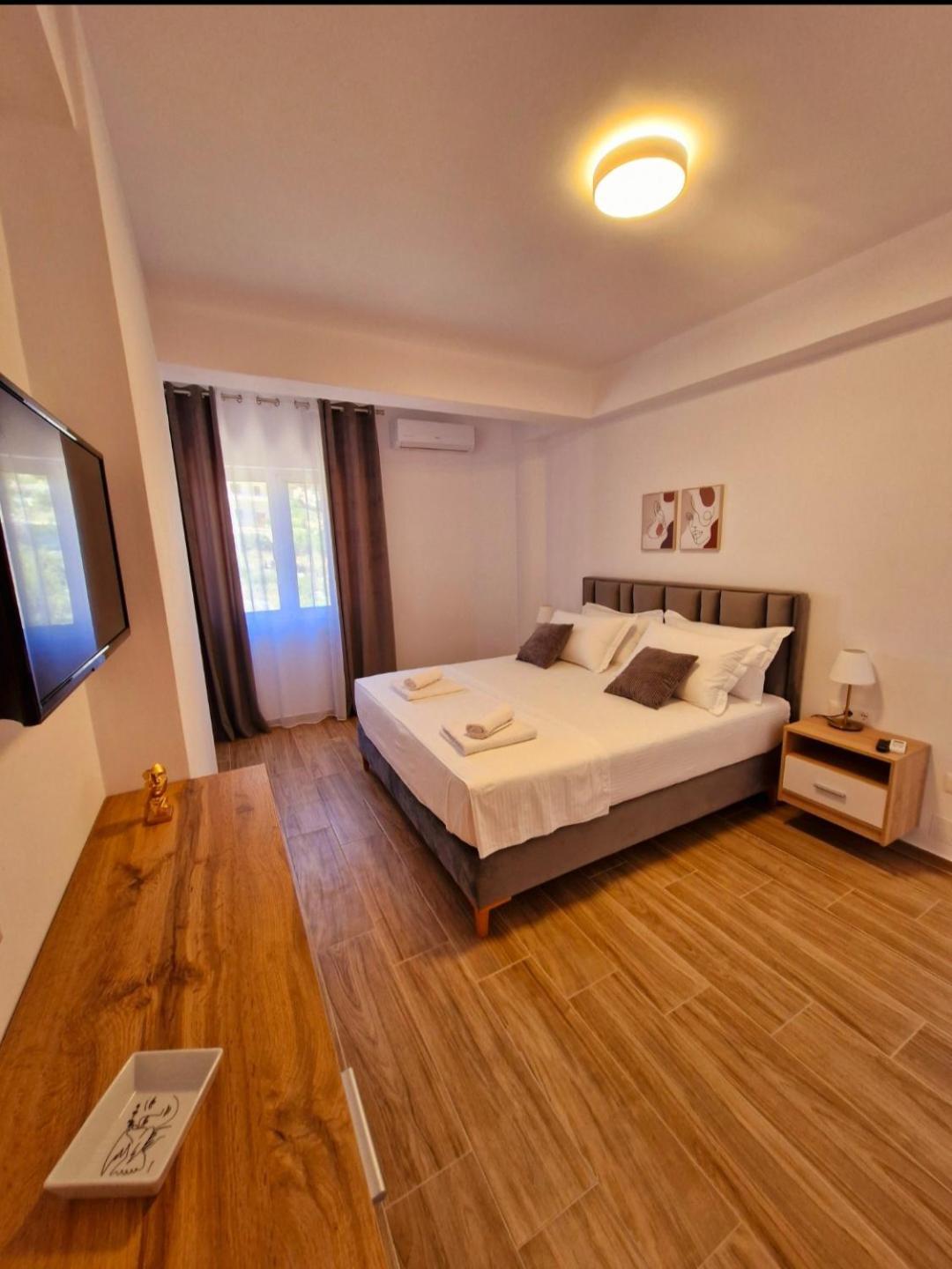 Villa Virginia Sarandë Exterior foto