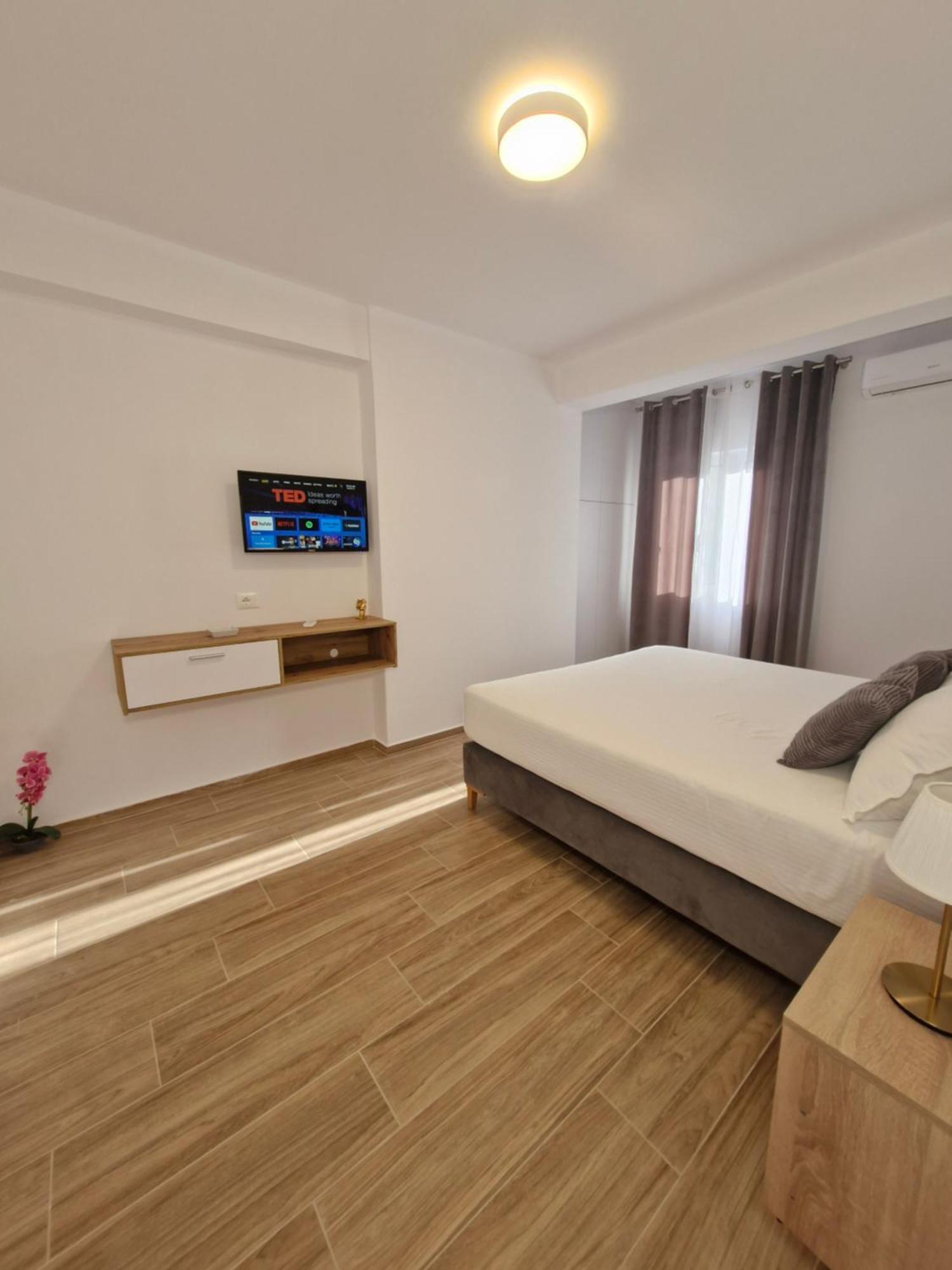 Villa Virginia Sarandë Exterior foto