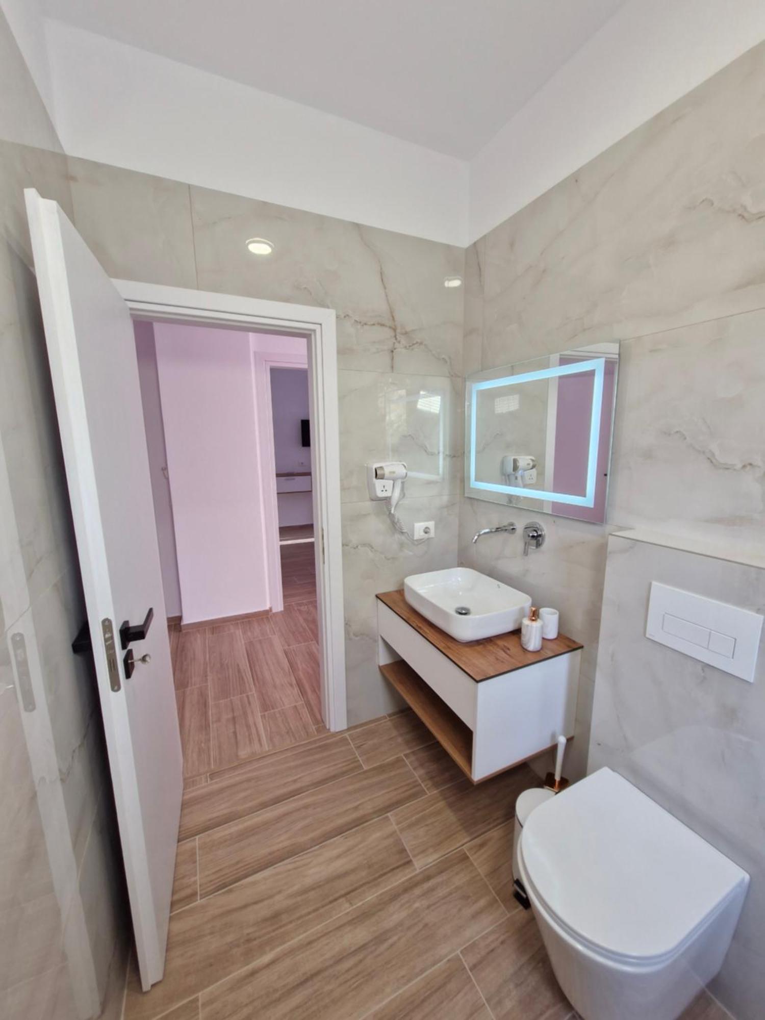 Villa Virginia Sarandë Exterior foto